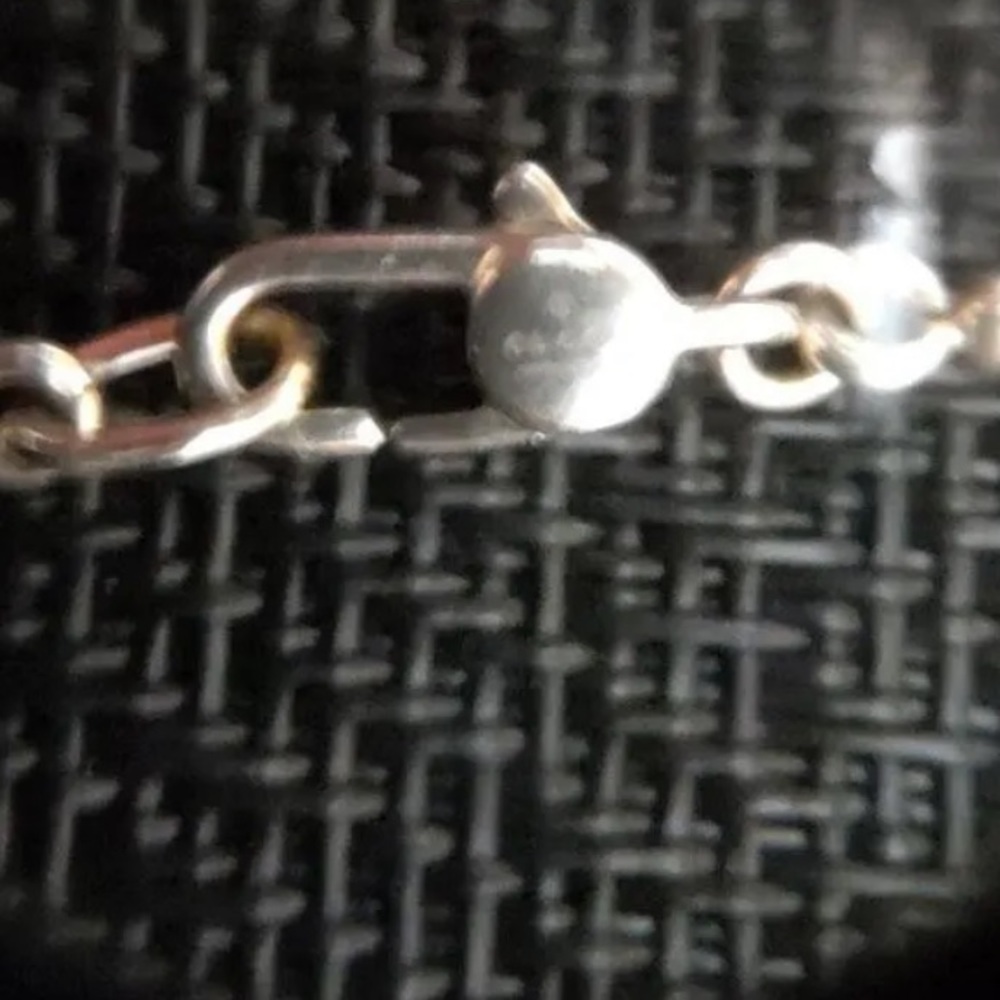 Gucci 925 Sterling Silver Luxury Necklace Stunning 😍 - Picture 3 of 5